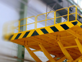 ����Һ������ƽ�_(t��i)�ı��B(y��ng)�c�S�o(h��)